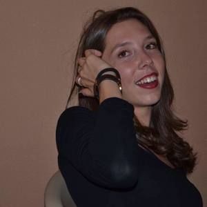 Meet your Posher, Alessia